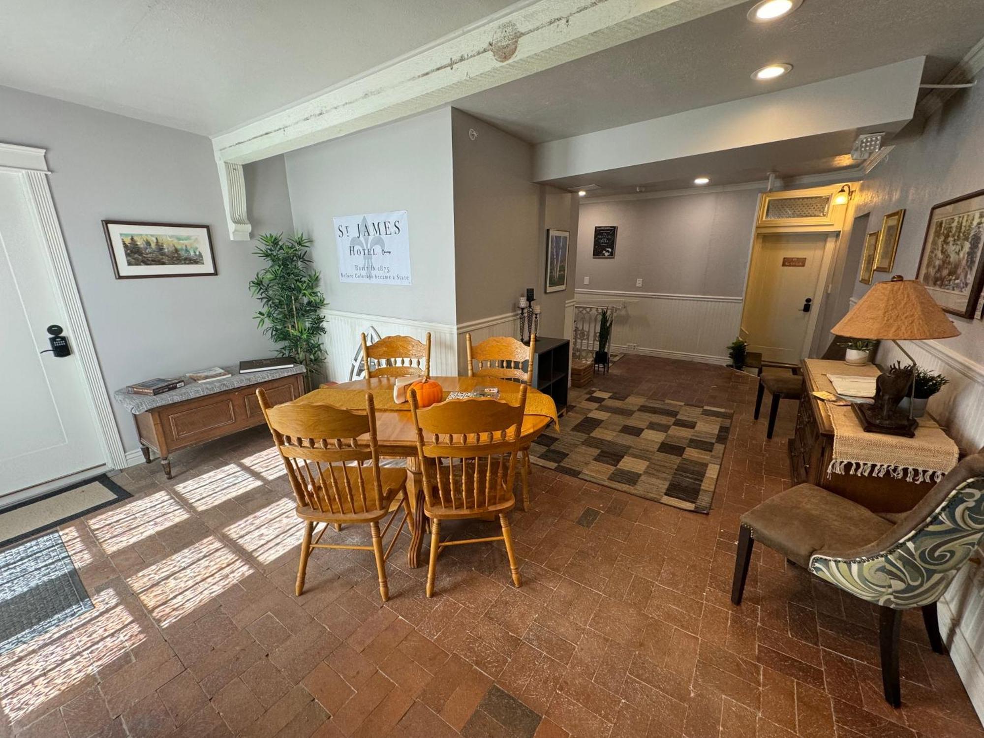 St James Hotel Georgetown Esterno foto